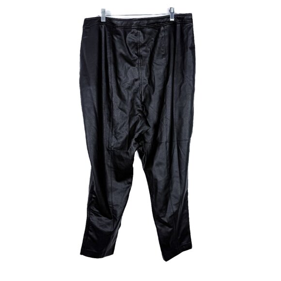 NWT City Chic Faux Leather Weekender Pant Ankle Black Plus Size 18 NEW - Picture 8 of 11